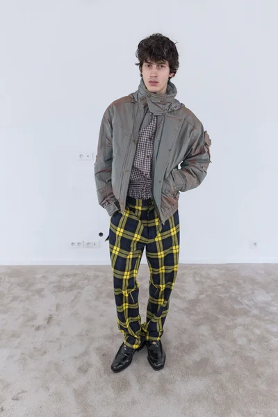 Look 47